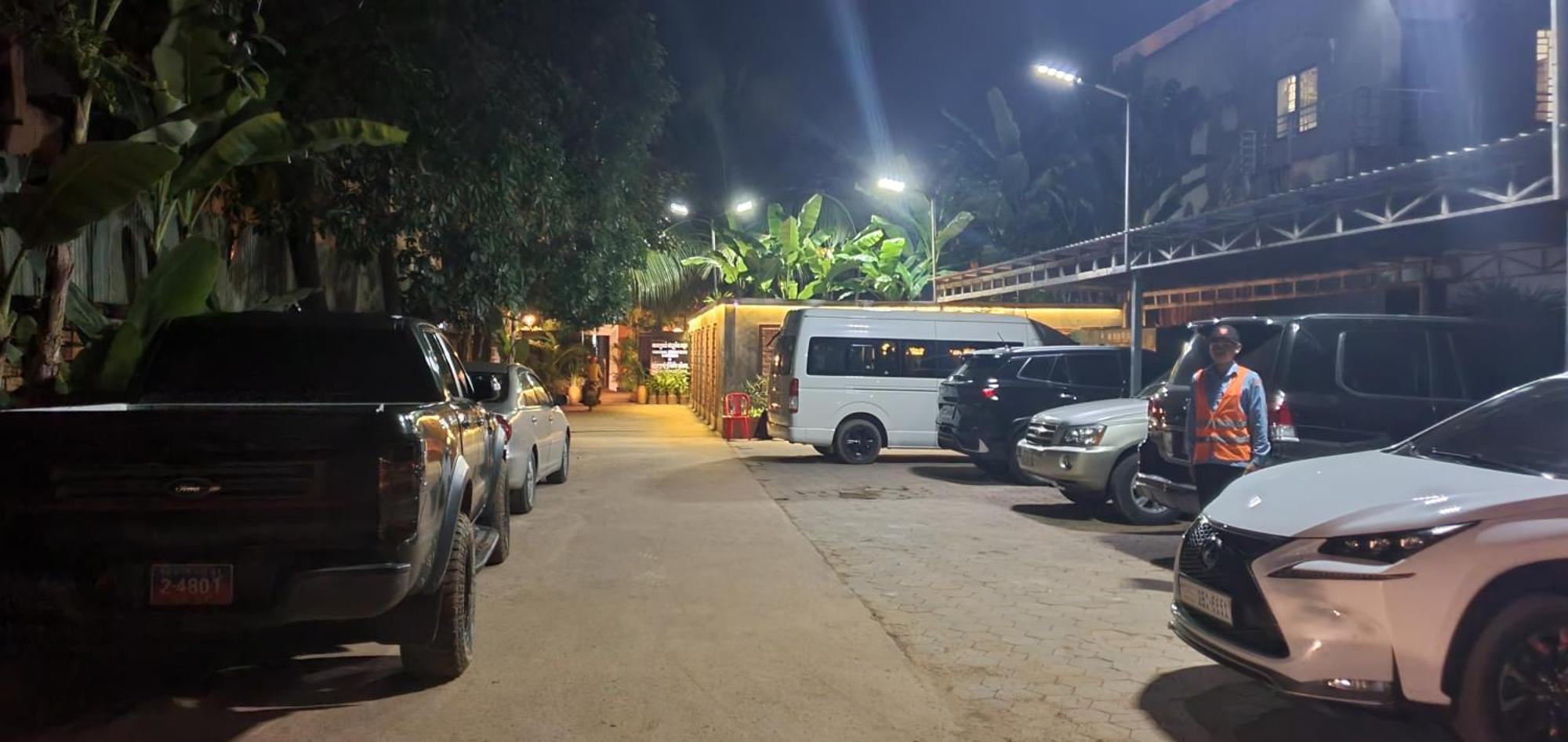Central Privilege Hotel Siem Reap Exteriör bild
