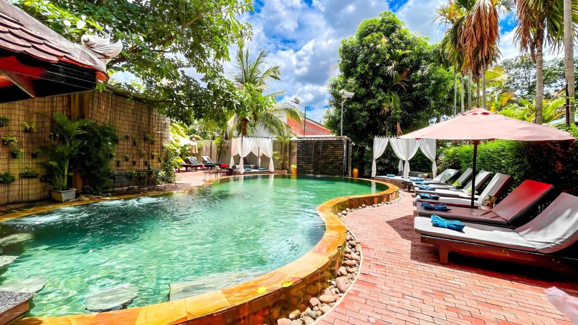 Central Privilege Hotel Siem Reap Exteriör bild