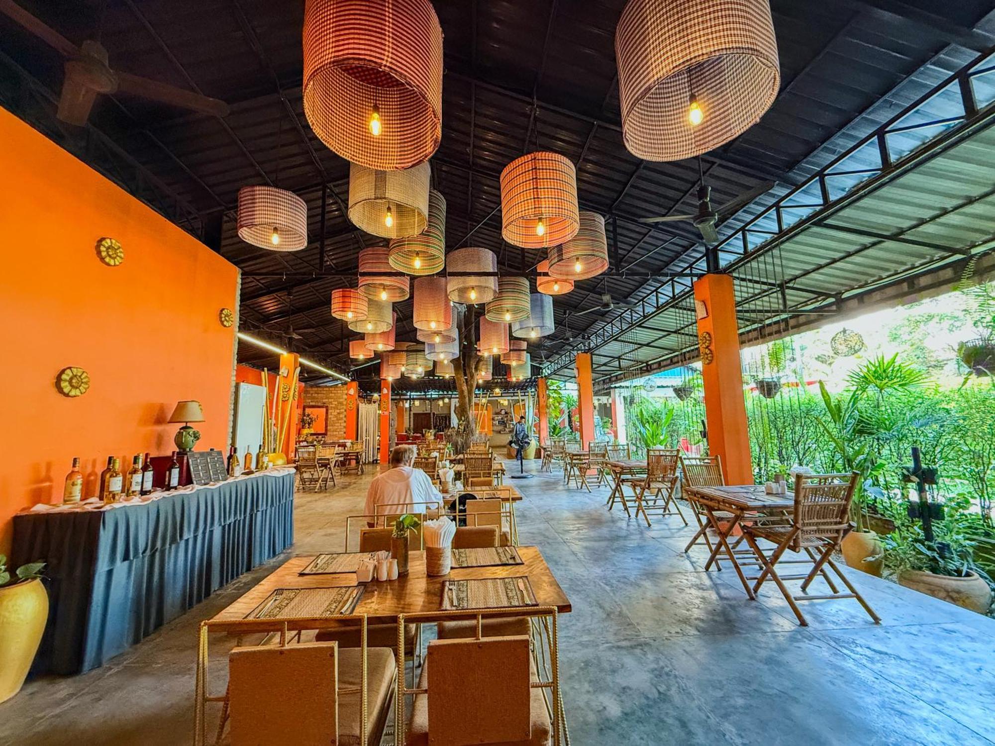 Central Privilege Hotel Siem Reap Exteriör bild